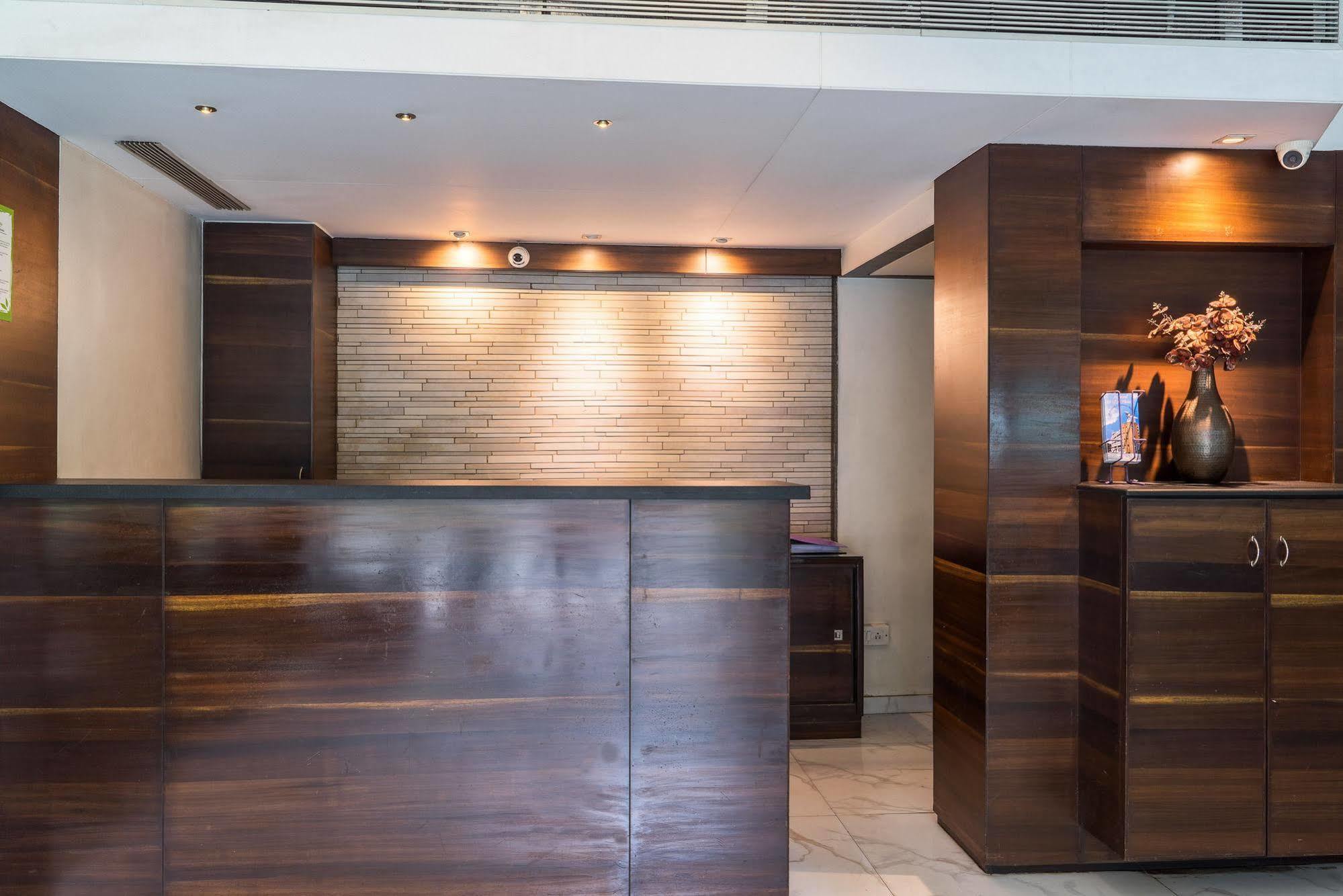 Treebo Trend Sahara Hotell Pune Eksteriør bilde