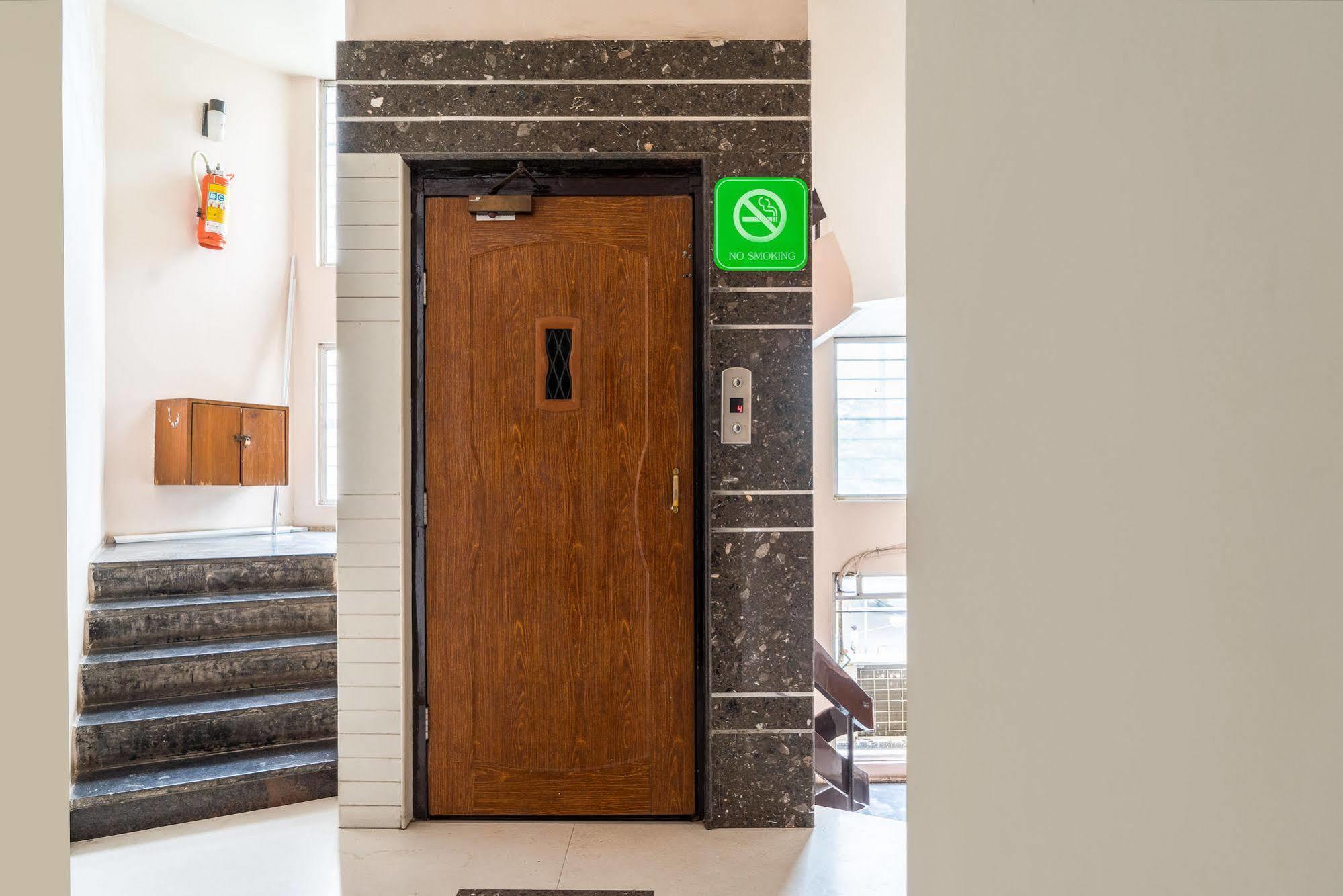 Treebo Trend Sahara Hotell Pune Eksteriør bilde