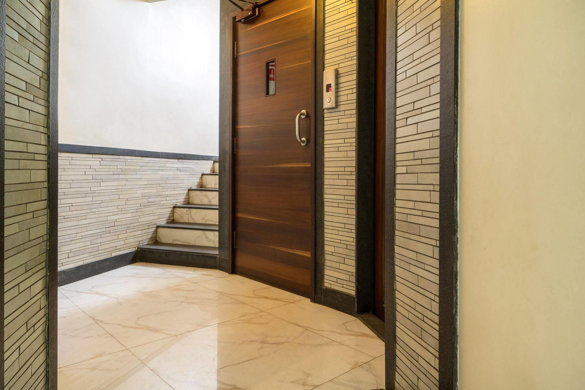 Treebo Trend Sahara Hotell Pune Eksteriør bilde